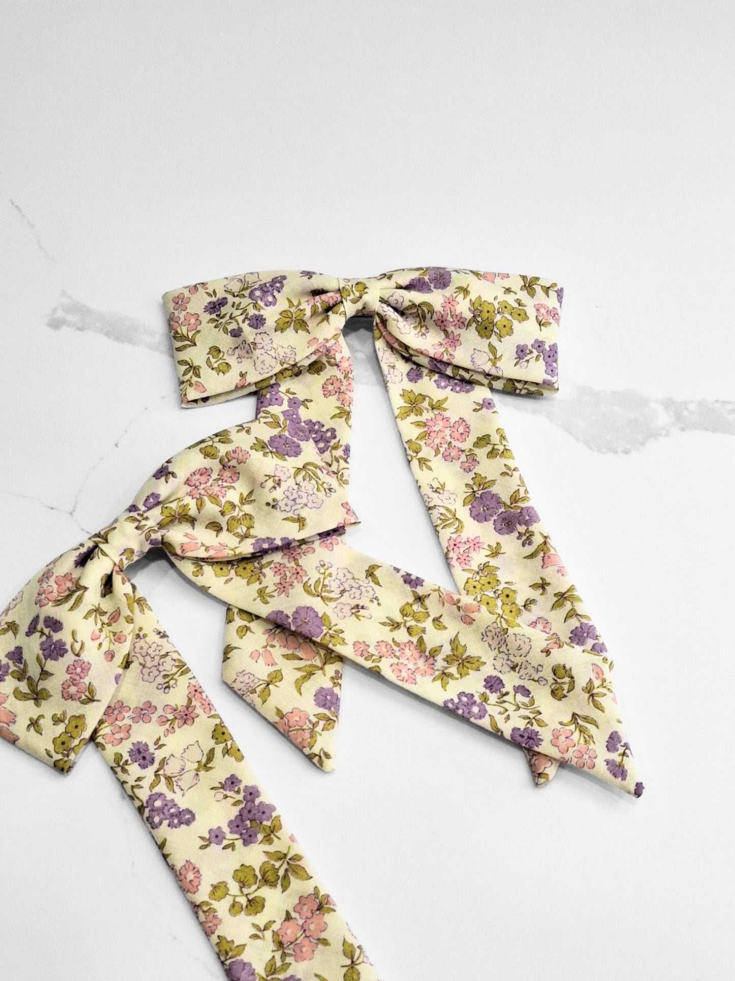 Vintage ditsy floral hair bow